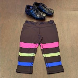 Material Girl Active Capri Leggings